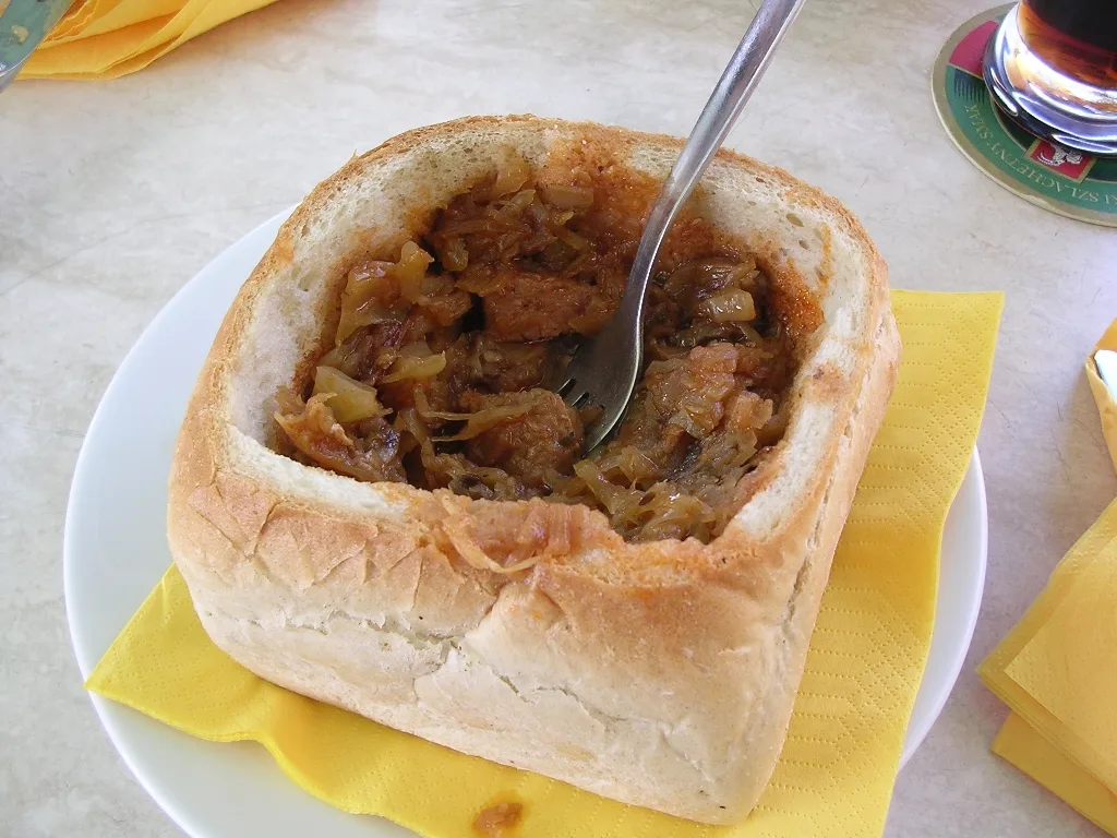 Bigos — tocană poloneză de varză