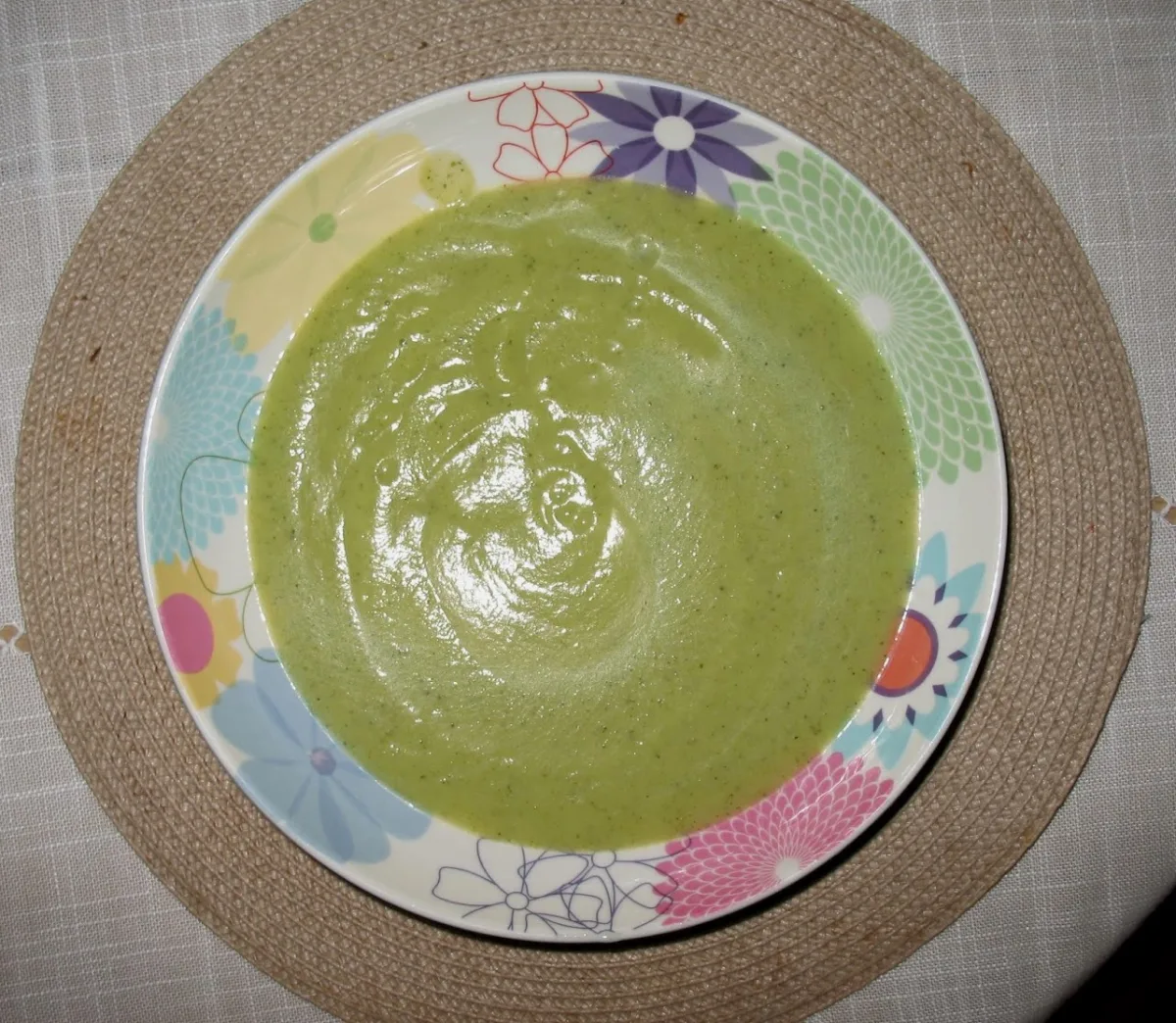 Ciorbă de dovlecei cu smântână