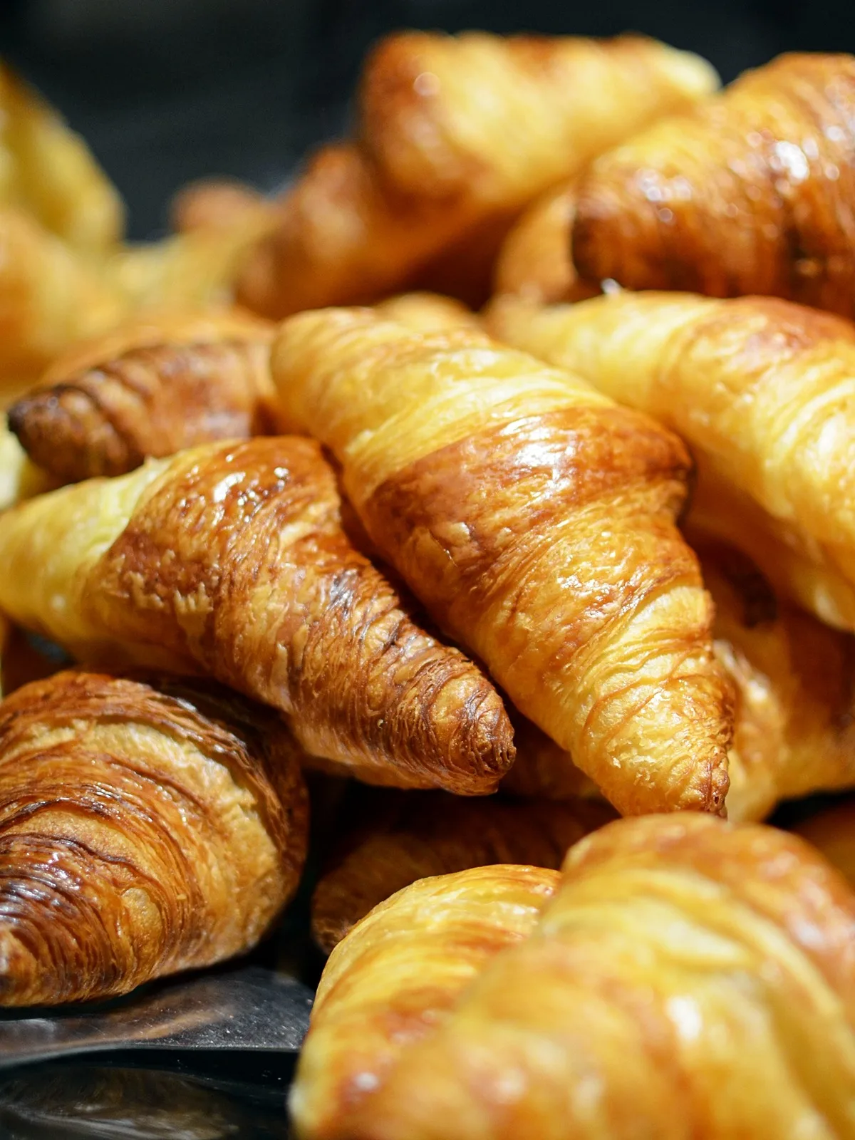 Croissant de casă cu unt