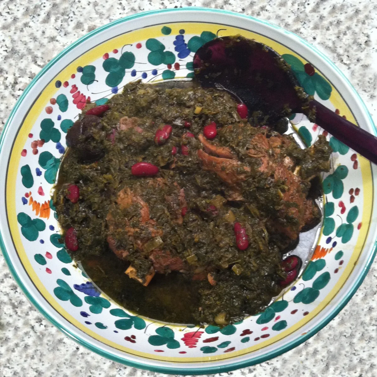 Ghormeh sabzi — tocană persană de verdețuri