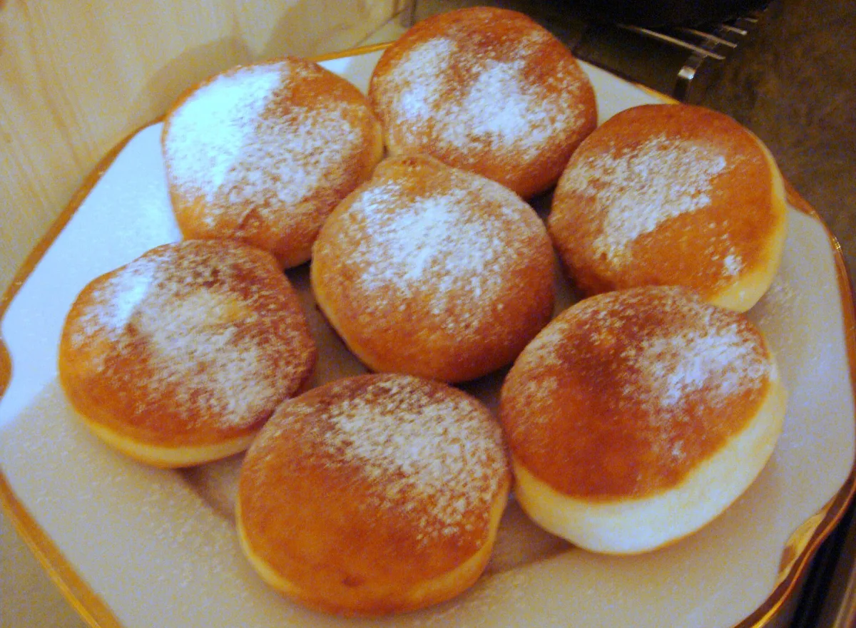 Gogoși pufoase de casă