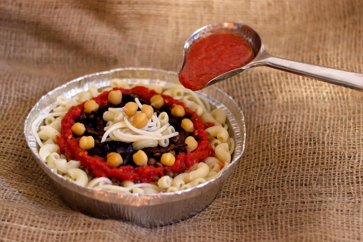 Koshari — felul stradal egiptean