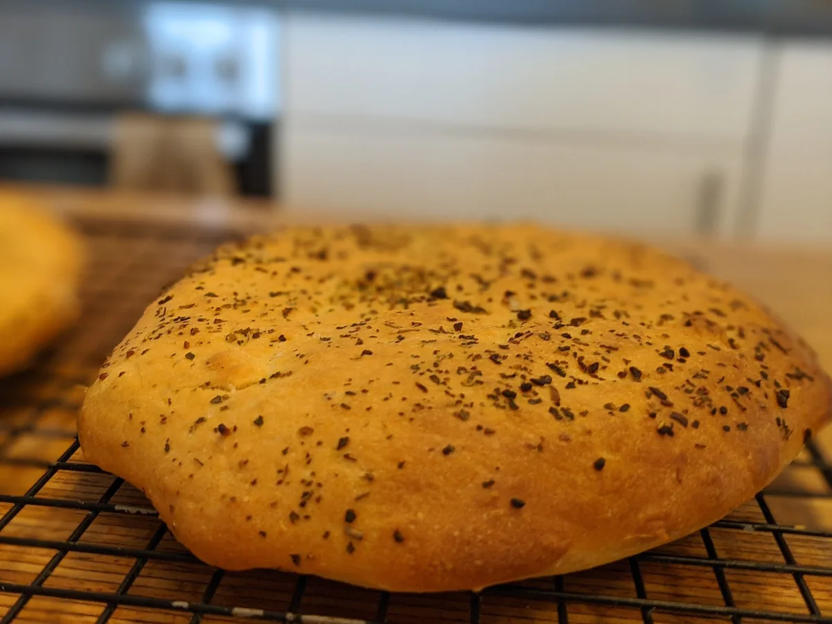 Lipie de casă la tigaie