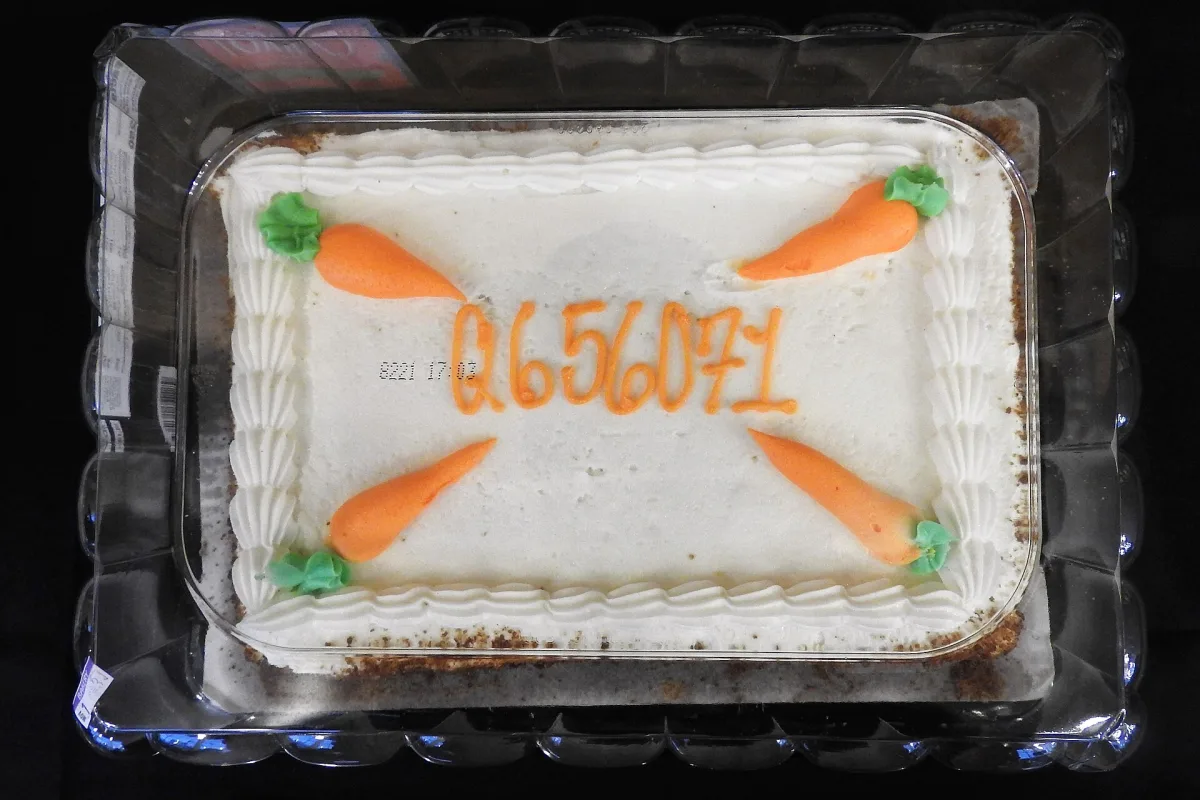 Prăjitură cu morcov (carrot cake)