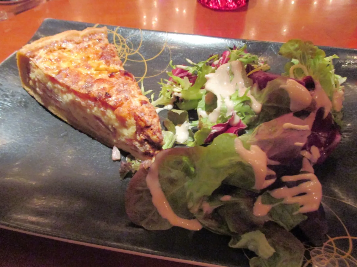 Quiche Lorraine cu bacon