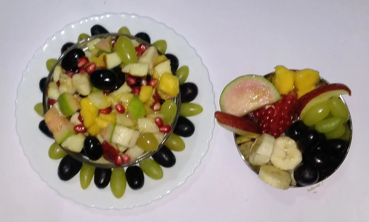 Salată de fructe de vară