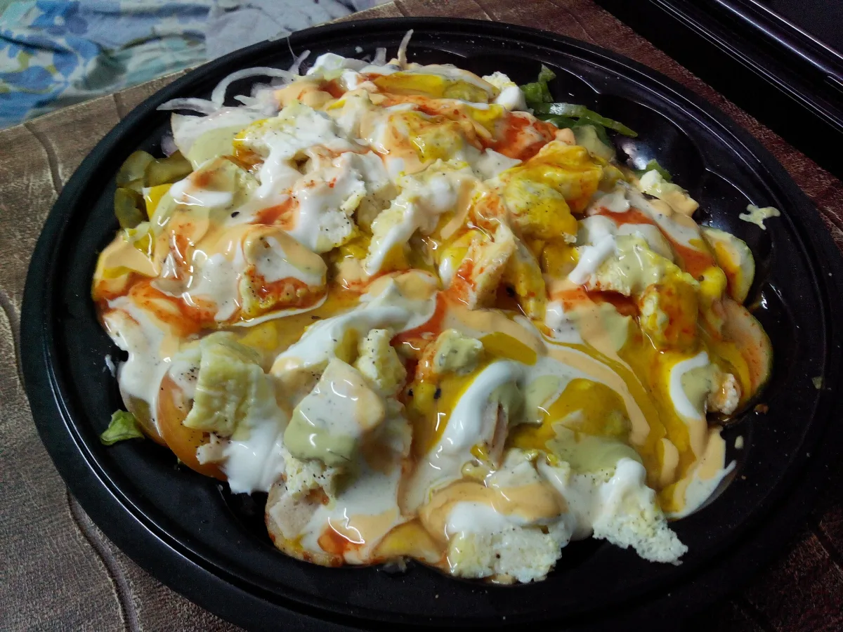 Salată de ton cu porumb