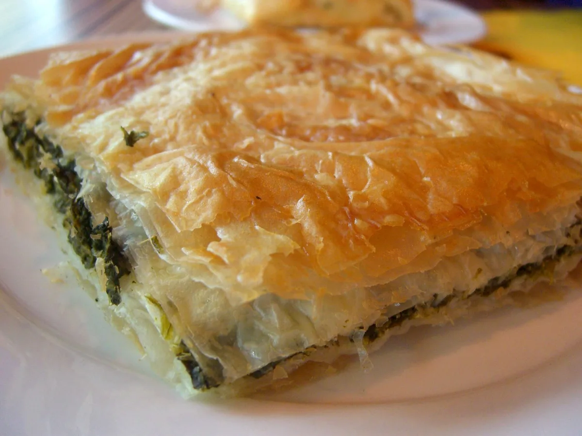 Spanakopita cu spanac și feta