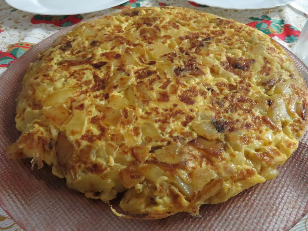 Tortilla españolă cu cartofi