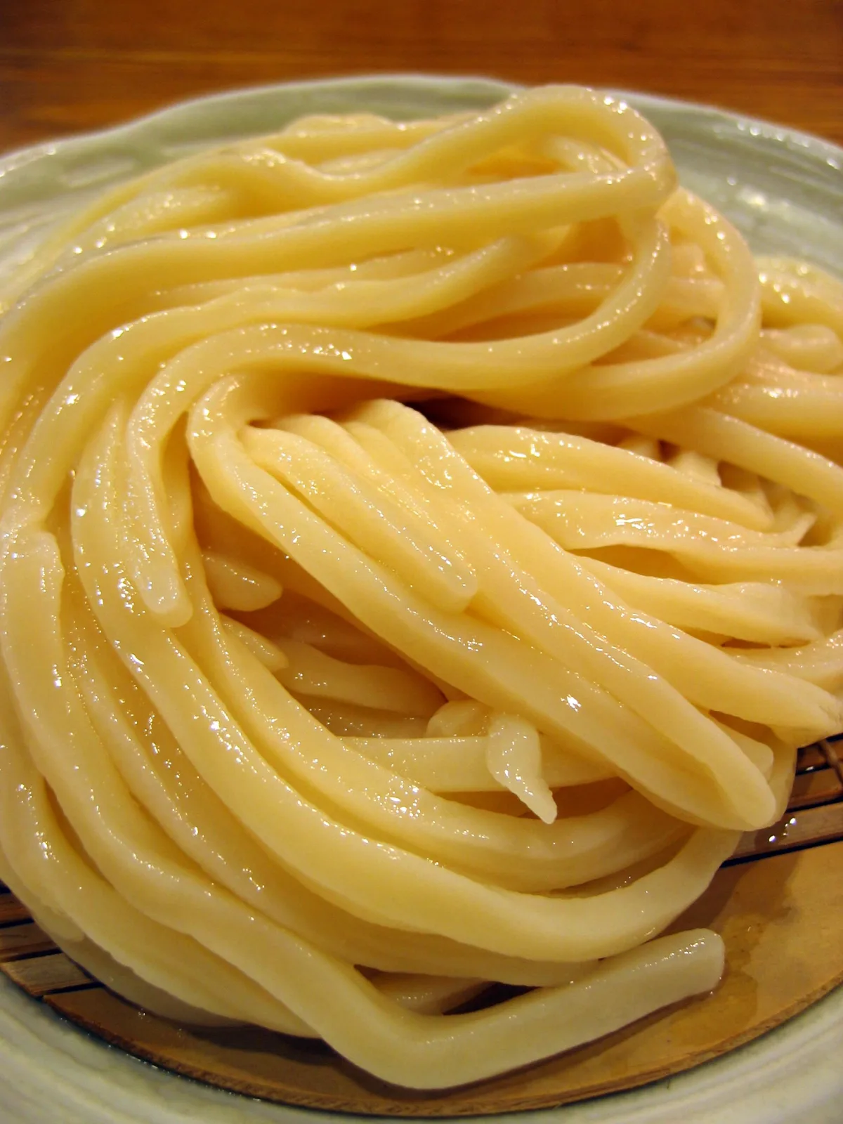 Udon cu legume și sos de soia